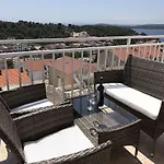 And Jasna Guest house Hvar Town
