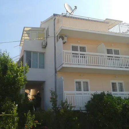 Pensjonat And Jasna Hvar Town