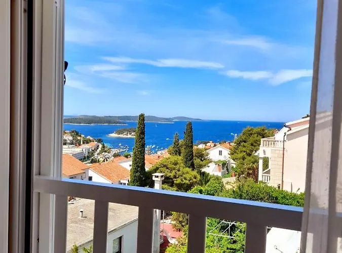 Gasthuis And Jasna 3*