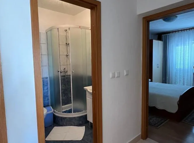 And Jasna Guest house