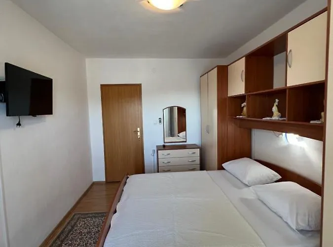 And Jasna Guest house Hvar Town