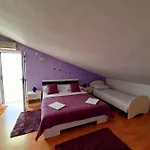 Affittacamere And Jasna 3*