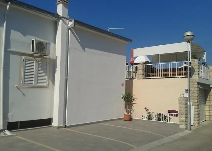 And Jasna 3* חוואר