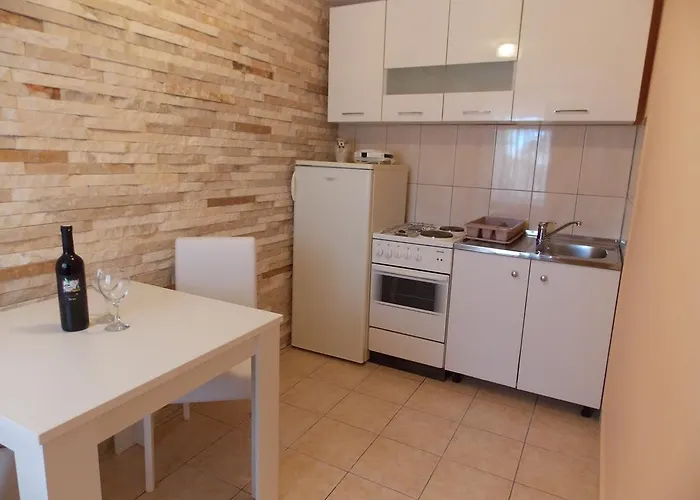 בית הארחה And Jasna